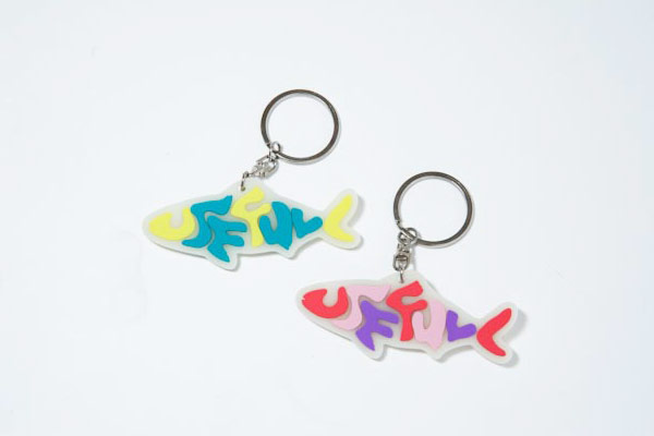 ソフトキーホルダー7蓄光タイプ　　他キーホルダー 10個 楽天市場】マジックキューブ キーホルダー （グロー） キーホルダー